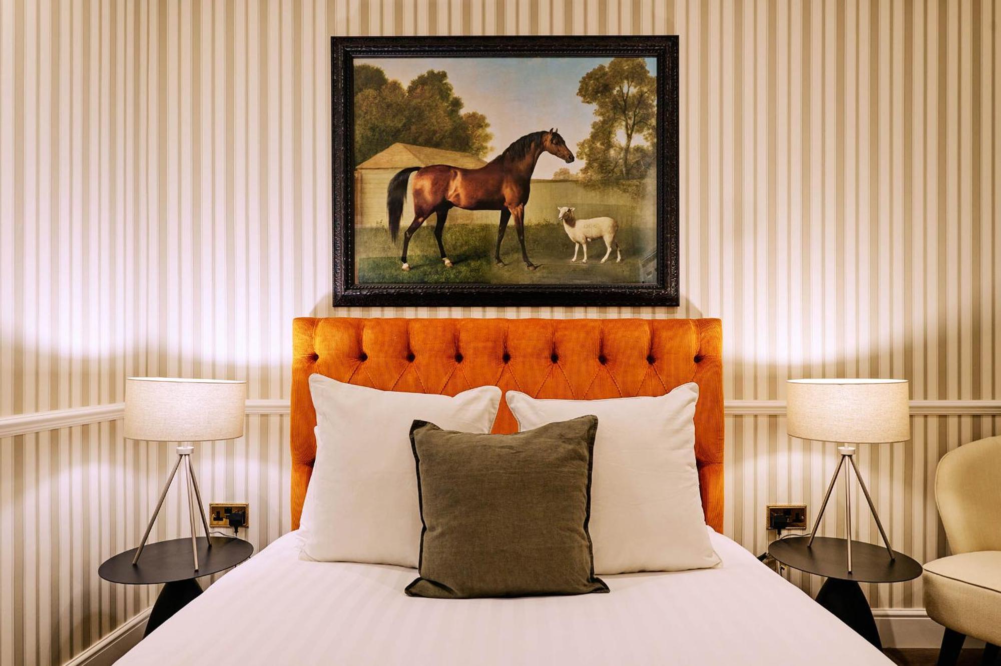 Nest Serviced Apartments Бедфорд Экстерьер фото